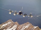 Ukázka peletu "Air For Once" nkdejího jugoslávského  prezidenta Broze Tita nad Alpami
