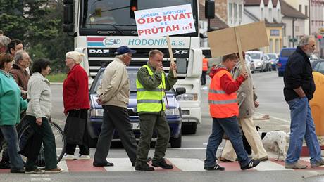 Blokáda silnice II/385 v Kuimi