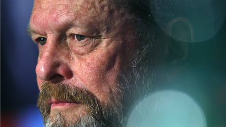 Na první roník píseckého festivalu zavítá Terry Gilliam a piveze poslední film Heatha Ledgera Imaginarium dr. Parnasse. Na fotografii je s jiným aktérem snímku Vernem Troyem.