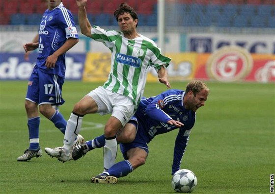 Roman Dobe v dresu stíkovských Bohemians.