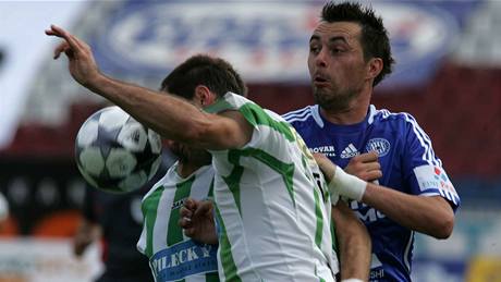 Olomouc - FK Bohemians: olomoucký Michal Ordo (vpravo)