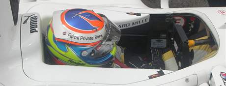 Romain Grosjean z Francie ve voze tmu Barwa-Campos, GP2