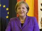 Nmecká kancléka Angela Merkelová odevzdala svj hlas ve volební místnosti v Berlín (7. ervna 2009).