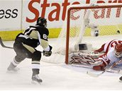 Pittsburgh - Detroit; Crosby, Stuart, Osgood