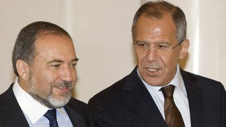 Avigdor Lieberman a Sergej Lavrov (2. ervna 2009)