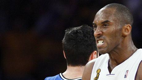 LA Lakers - Orlando, domácí Kobe Bryant.
