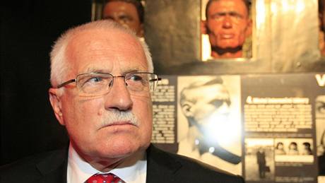 Prezident Václav Klaus s chotí Livií v Brn navtívil i zdejí Muzeum romské kultury