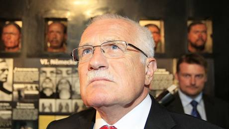 Prezident Václav Klaus s chotí Livií v Brn navtívil i zdejí Muzeum romské kultury