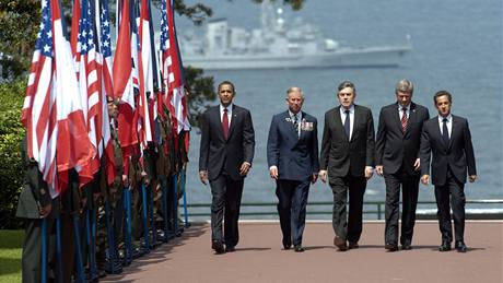 Zleva Barack Obama, princ Charles, Gordon Brown, Stephen Harper a Nicolas Sarkozy