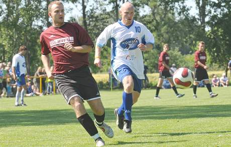 Hokejisti Kometa Brno sehrli ptelsk utkn v kopan s mstnm klubem Cvrovice