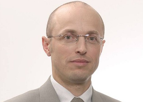 Petera Chrenka petáhl na ministerstvo financí ministr Kalousek.