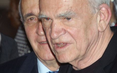 Spisovatel Milan Kundera pevzal prestin Svtovou cenu Nadace Simone a Cina Del Ducaovch 