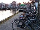 Plavba po holandskch grachtech - Leiden