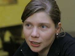 Etrika Hnkov, dokumentaristka
