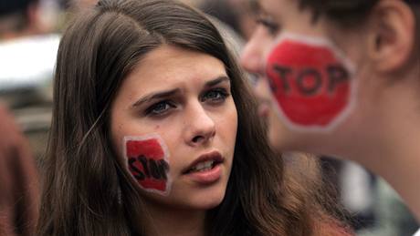 V Praze protestovali studenti proti státním maturitám (19.6.2009)