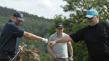 Ivan Haek, Karel Jarolím a Miroslav Kí na golfu v Dýin.