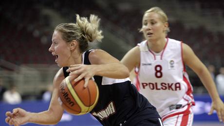 Zuzana �irková v duelu Slovenek proti Polsku.