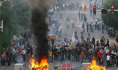 Protesty v ulic�ch Teher�nu (20. �ervna 2009)