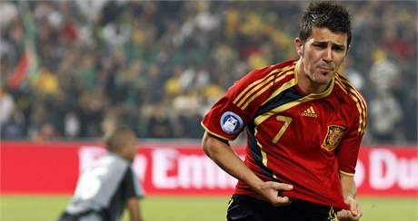�pan�lsk� �to�n�k David Villa se raduje z g�lu, kter� vst�elil Jihoafrick� republice