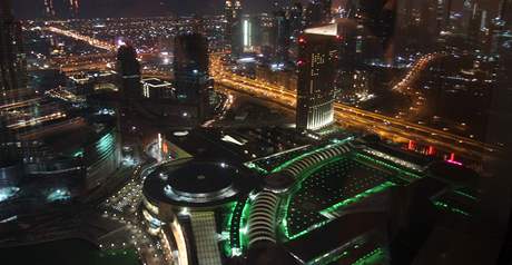 Pohled na Dubaj z 63. patra 