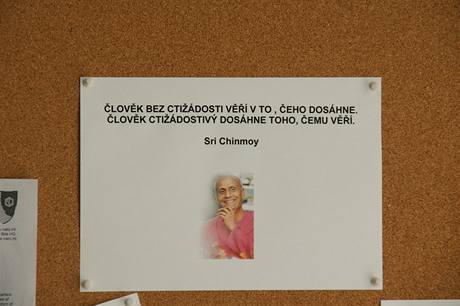 Nstnce kancele Roberta Dolozima vvod citt Sri Chinmoye