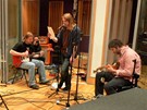 Vypsaná fixa nahrávala v Londýn nové album Klenot