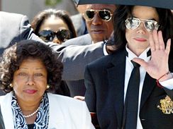 Michael Jackson s maminkou Katherine Esther