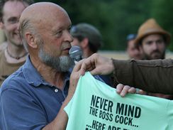 Michael Eavis, f a patriarcha festivalu v Glastonbury