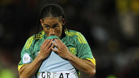 JAR - Brazílie, semifinále Poháru FIFA.  Domácí  Steven Pienaar .