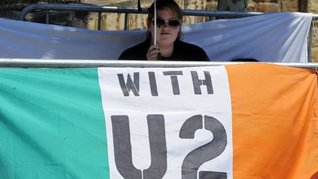Za U2 a Bonem jsou fanouci ochotni jet tisíce kilometr.