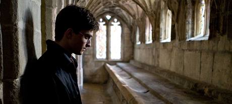 Premiéry posledního dílu o Harrym Potterovi jsou naplánované na letoní listopad a následující ervenec.