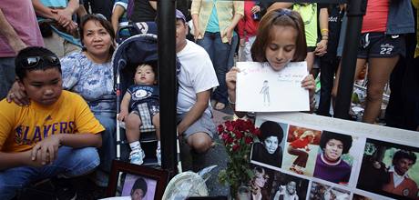 Fanouci pili uctt pamtku Michaela Jacksona