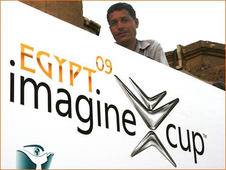 Imagine Cup 2009 (a neznámý Egypan hledící pes pouta)