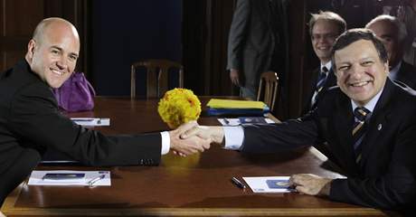 Fredrik Reinfeldt a José Manuel Barroso (1. 7. 2009)
