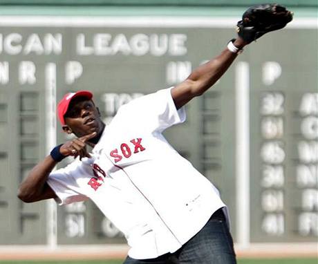 Usain Bolt se minulý víkend bavil na baseballu v Bostonu