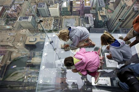 Sears Tower v Chicagu m novou atrakci - uniktn sklennou vyhldkovou terasu