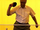 Bývalý ministr financí Miroslav Kalousek na exhibiním utkání v pong-pongu na Velehrad, kde se konají Dny lidí dobré vle. (4.7. 2009) 
