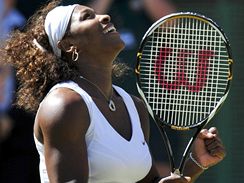 Serena Williamsov se raduje z vtzstv ve finle Wimbledonu