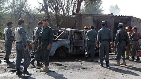 Výbuch bomby zranil ti nmecké vojáky. Terem útoku se mla stát jejich základna v Kunduzu. Ilustraní foto