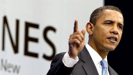 Americký prezident Barack Obama pi projevu v Nové ekonomické kole v Moskv ( 7. ervence 2009)
