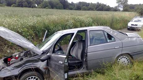 Havarované auto, se kterým chtli zlodji ujet