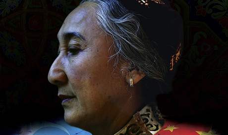 Rebía Kadírová, vdkyn svtových Ujgur. Plakát k filmu Deset podmínek lásky 