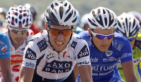 Nicki Srensen na ele skupinky sedmi uprchlk ve 12. etap Tour de France 2009.