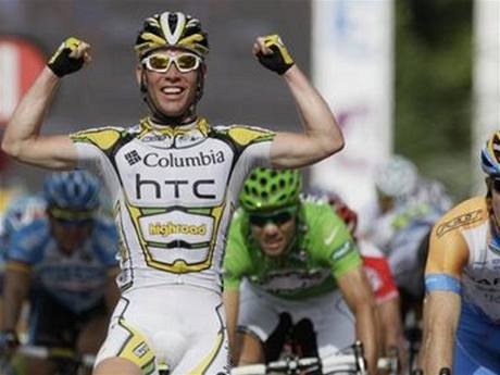 len týmu HTC Mark Cavendish triumfuje v dalí etap Tour