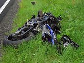 Nehoda motocyklu. Ilustran foto