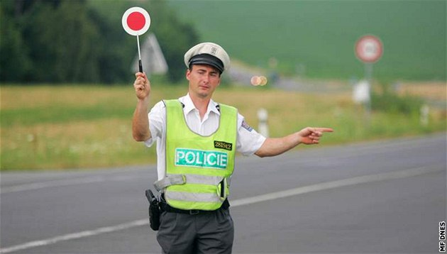 Policie o prázdninách zvýší dohled nad silnicemi. Zaměří se na hlavní tahy