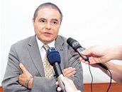 Bývalý soudce Sovák ovlivňoval soud a chtěl úplatek 50 milionů, tvrdí obžaloba