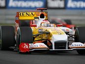 Fernando Alonso jet na trati Grand Prix Maarska