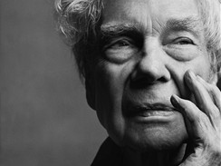 Merce Cunningham oslavil aktivn i sv 90. narozeniny: premirou dla Nearly Ninety. 