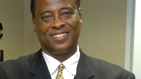 Doktor Conrad Murray, oetující léka Michaela Jacksona